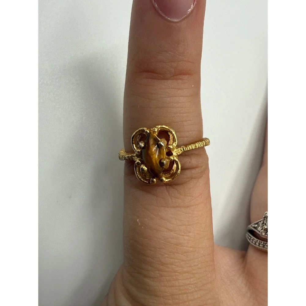 Vintage 18K HGE Tiger's Eye Ring Gold Tone Textured Band Size 5